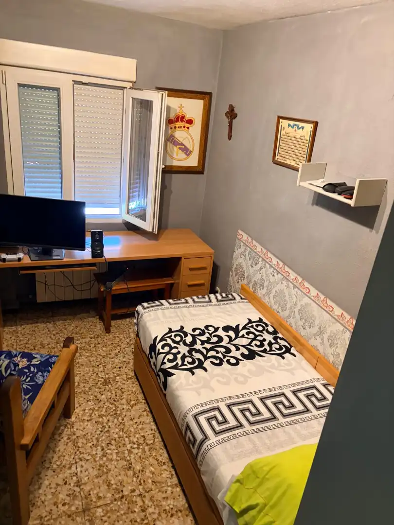 Dormitori de Pis en venda en Parla amb Aire condicionat, Calefacció i Terrassa