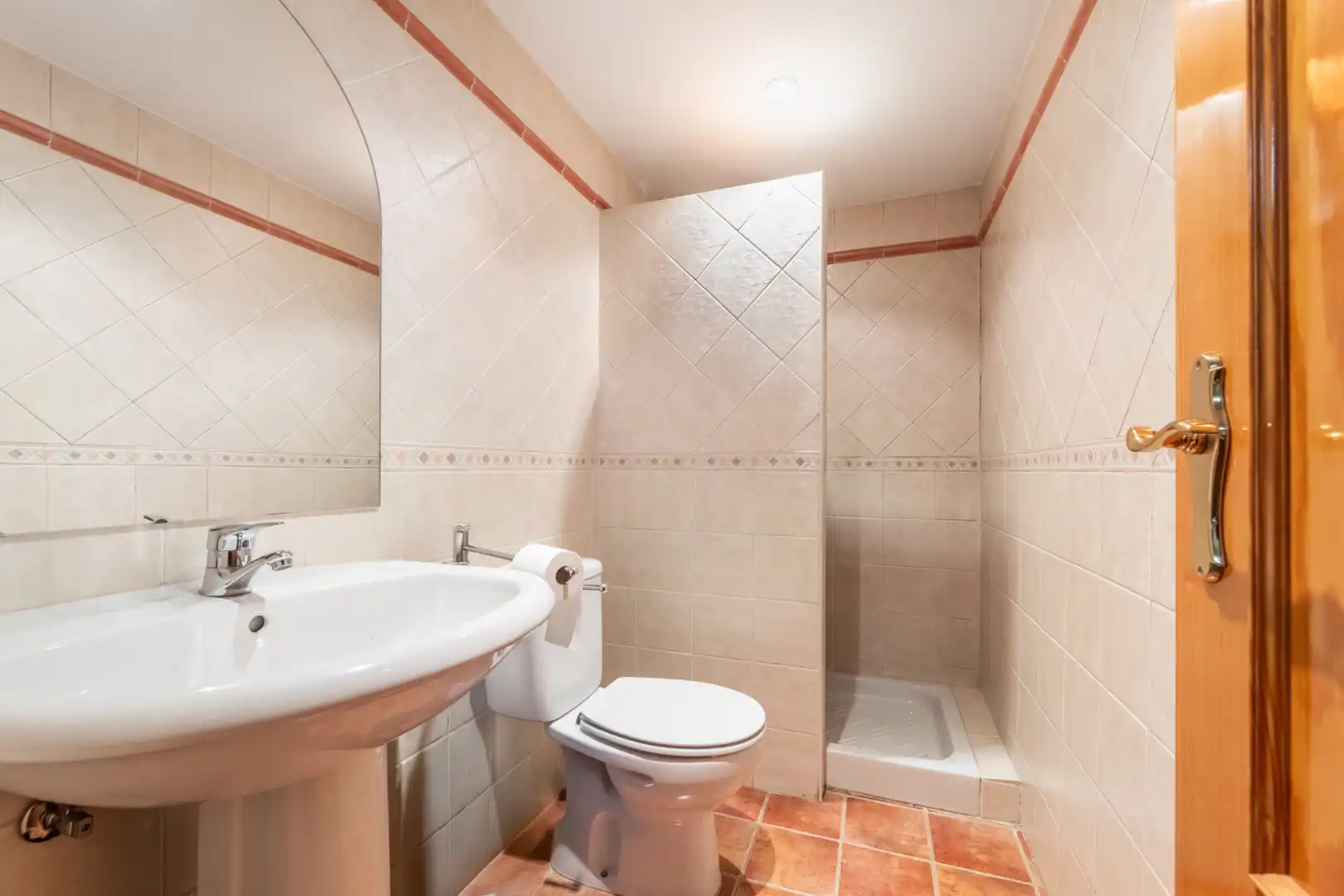 Baño de Casa o chalet en venta en Navalcarnero con Calefacción, Jardín privado y Terraza