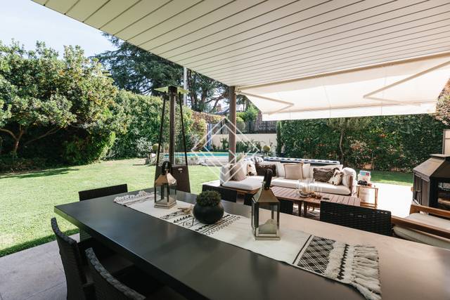 Casa adosada en Alquiler en Ciudad Universitaria