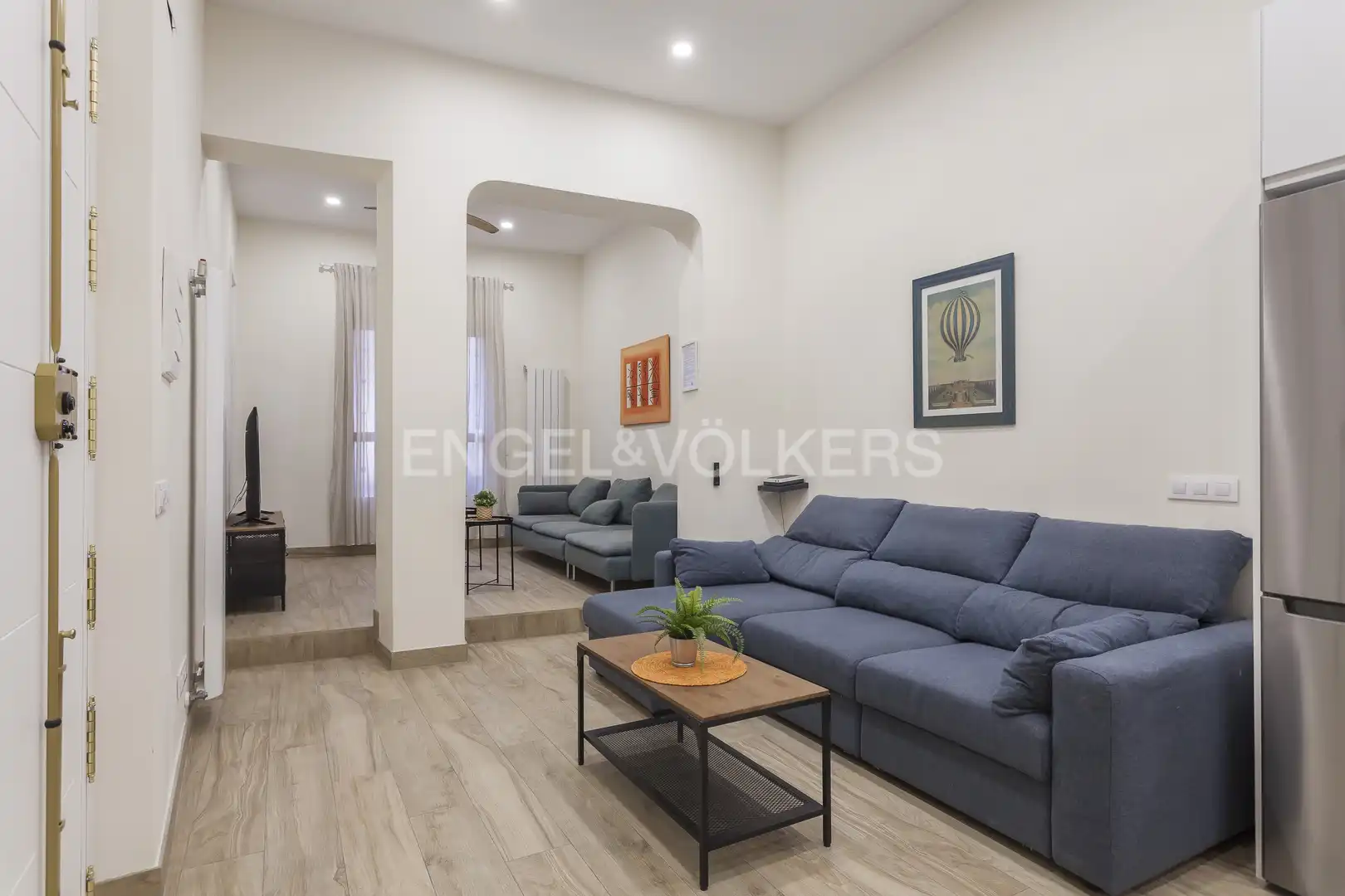 Sala de estar de Apartamento de alquiler en Madrid con Aire acondicionado, Calefacción y Amueblado
