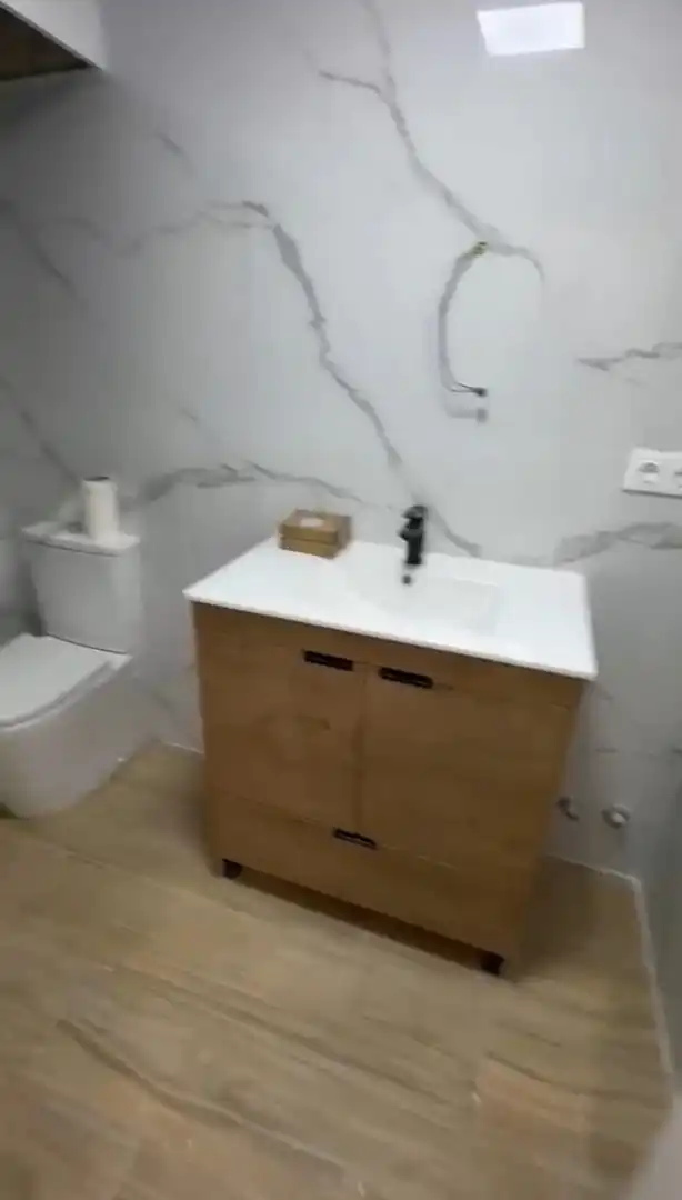 Baño de Piso en venta en Jaén con Aire acondicionado y Calefacción