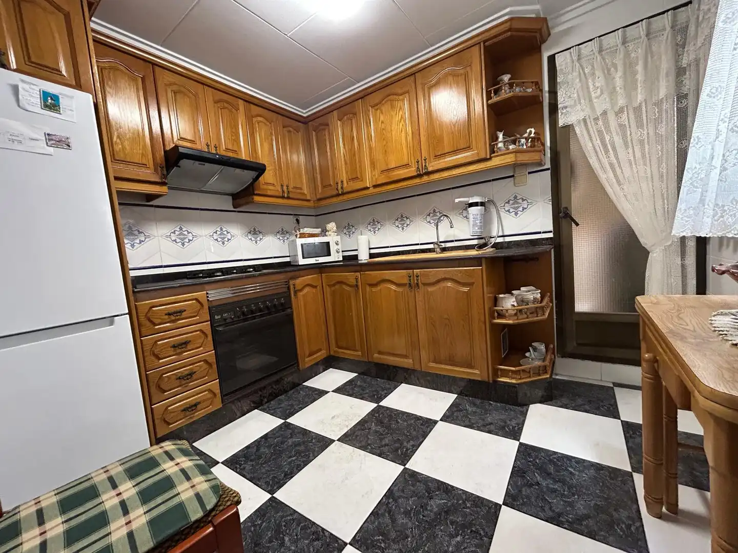 Cocina de Piso en venta en Benetússer con Aire acondicionado, Calefacción y Trastero