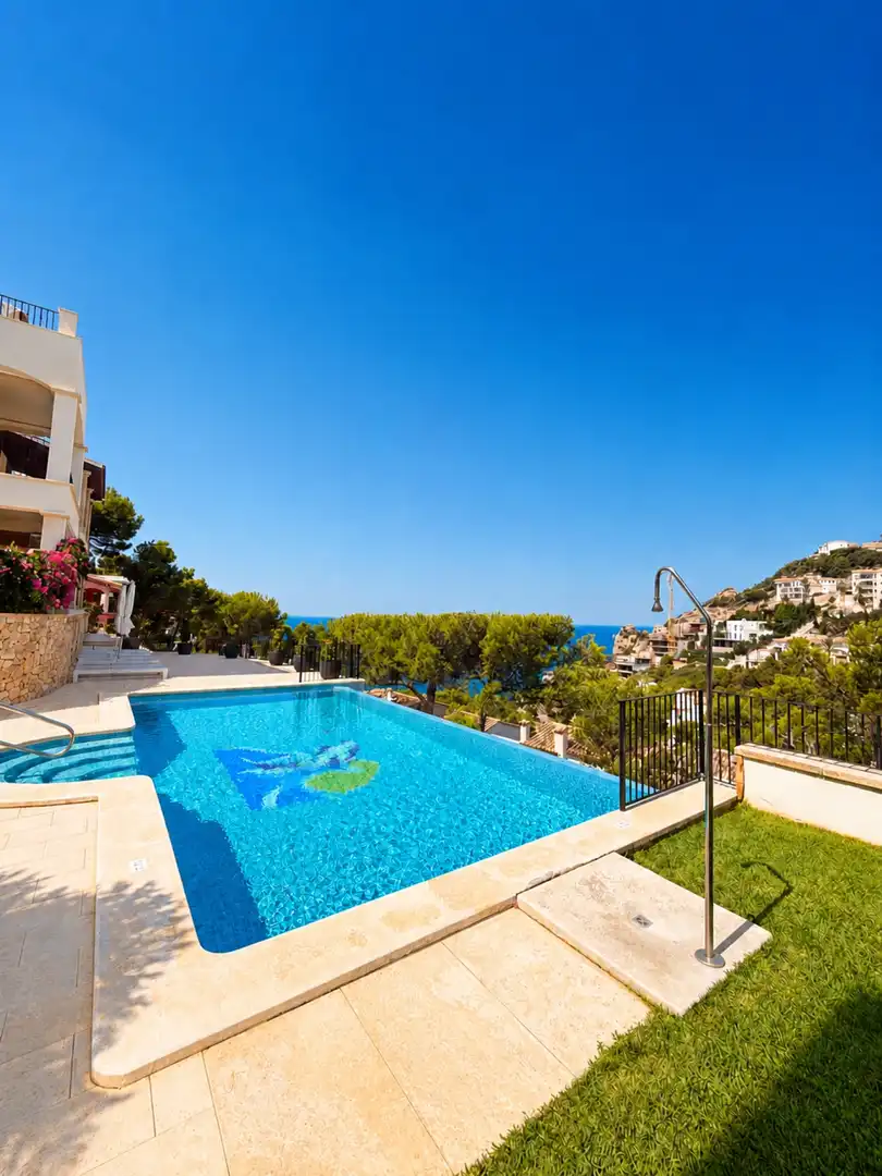 Schwimmbecken von Wohnung zur Miete in Andratx mit Privatgarten, Terrasse und Schwimmbad