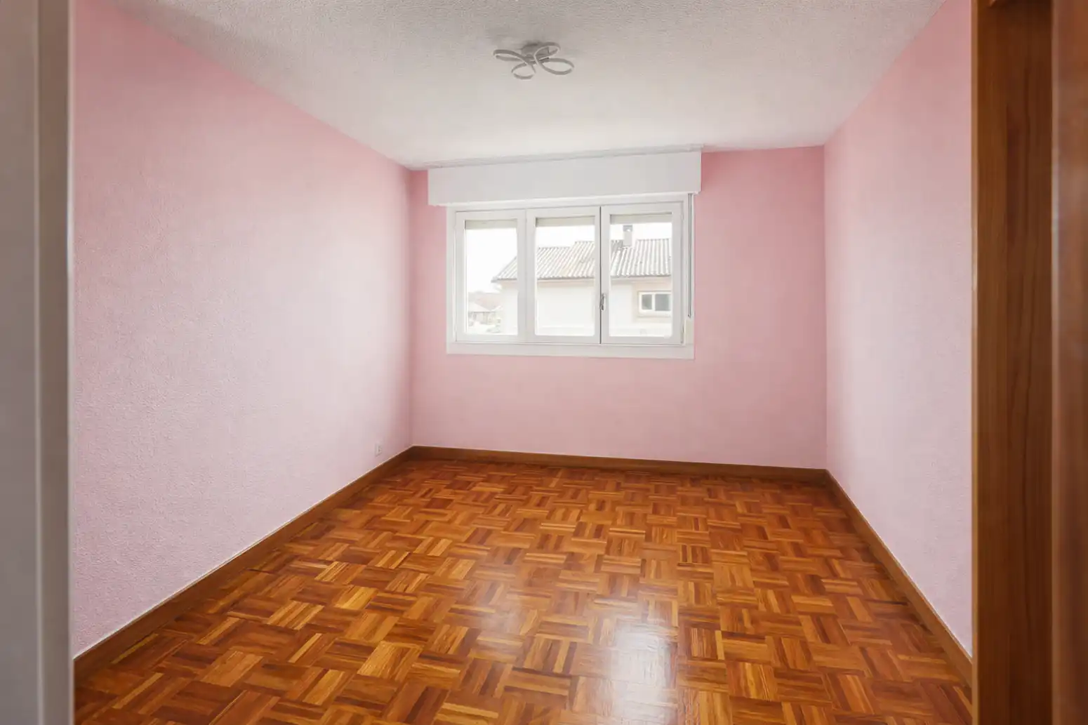 Habitación de Casa o chalet en venta en Siero con Calefacción, Jardín privado y Parquet