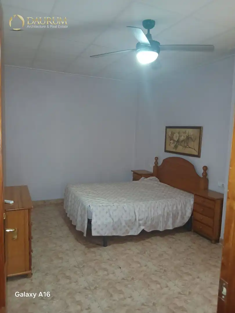 Dormitori de Casa o xalet en venda en Elche / Elx amb Aire condicionat, Terrassa i Traster