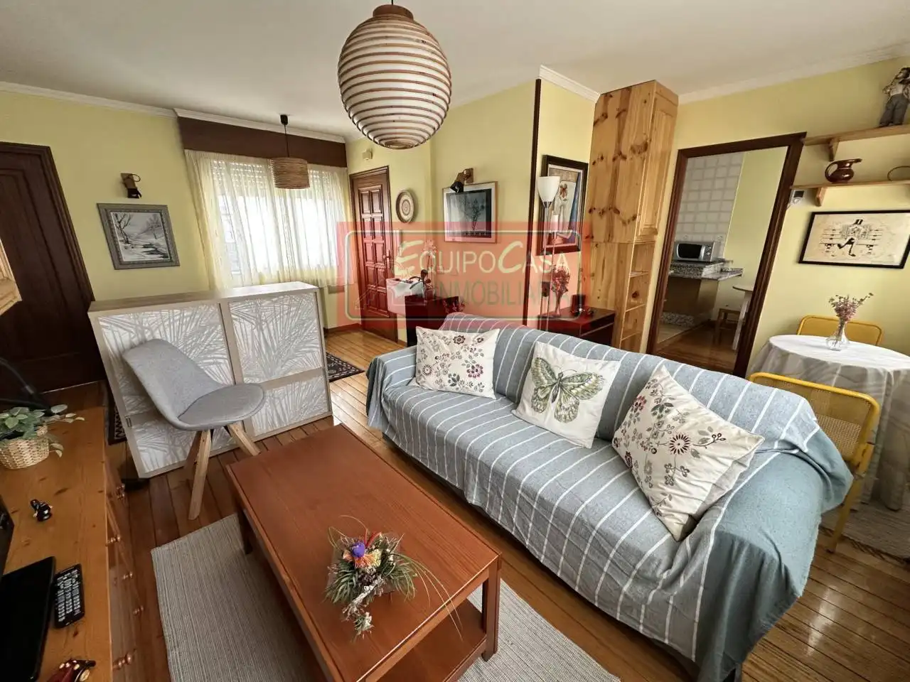 Living room of Apartments for rent in Lugo  with Heating, Parquet flooring and Furnished