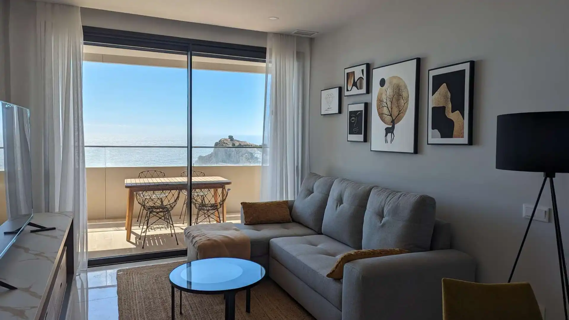 Room in Playa Poniente