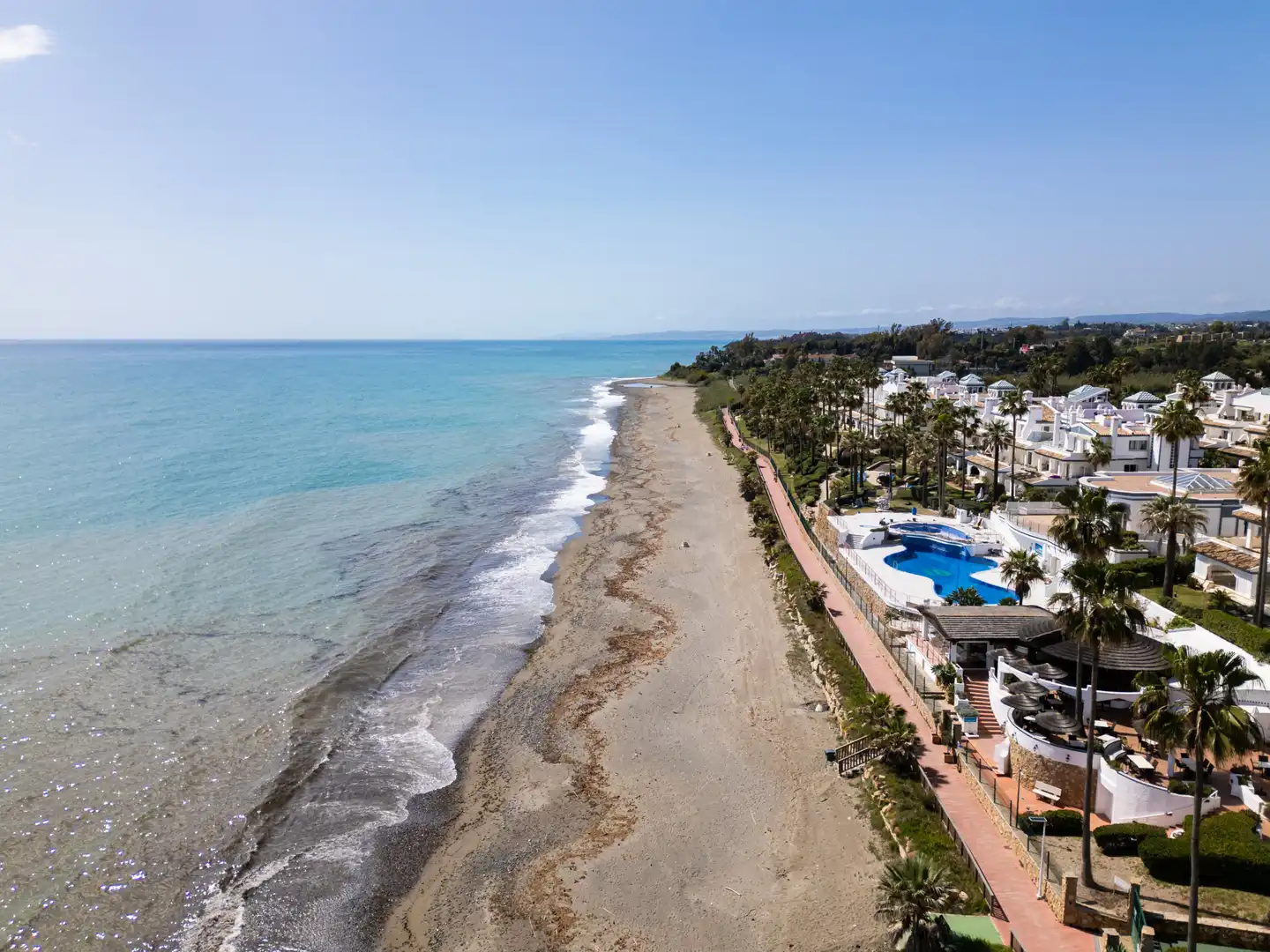 Exterior view of Attic for sale in Estepona  with Air Conditioner, Terrace and Swimming Pool