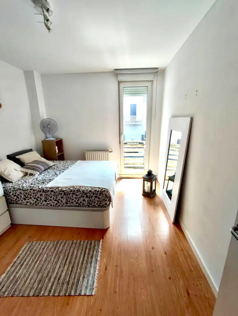 Flat for rent in Mompía - Avenida de la Libertad, Mompia