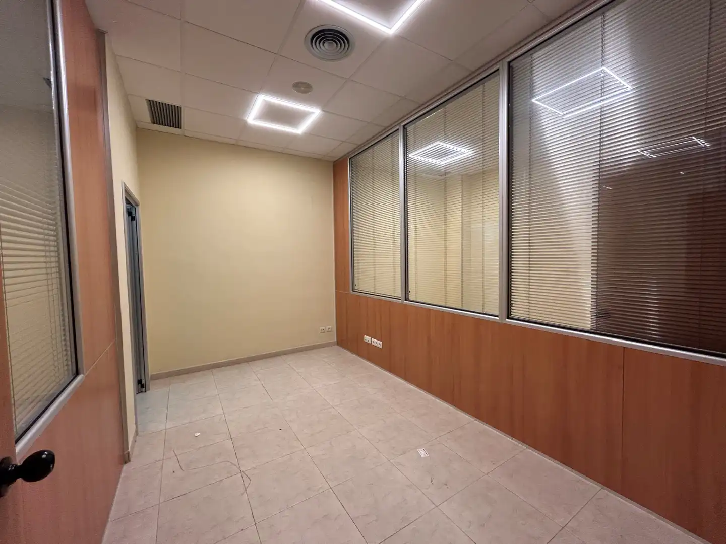 Local comercial en alquiler en Centre, imagen 11