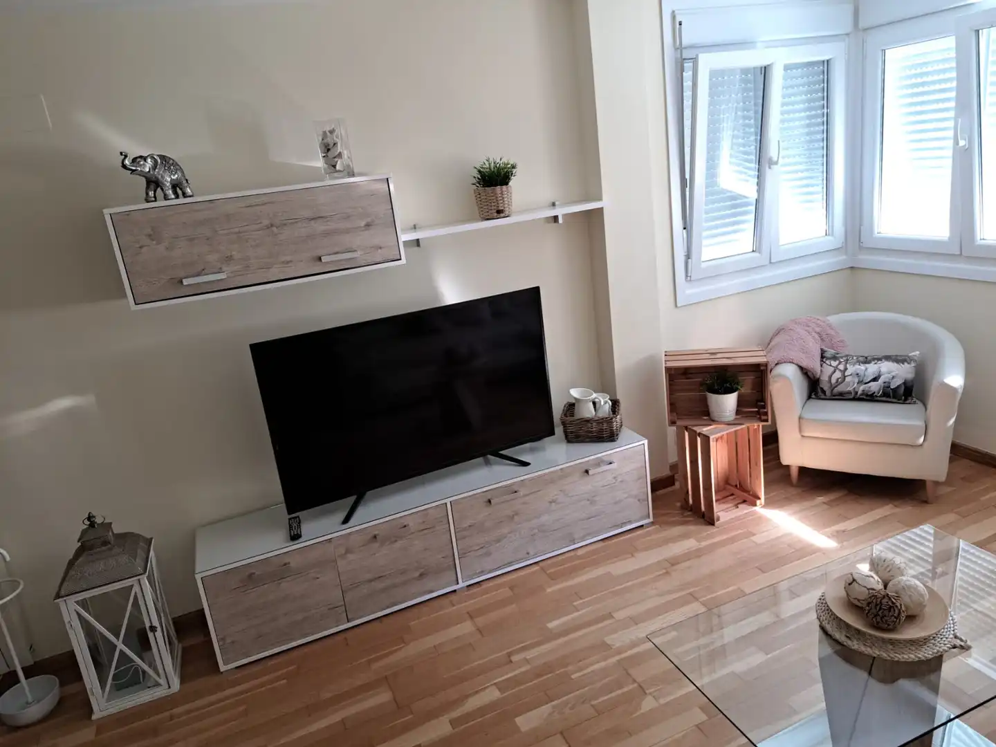 Living room of Flat for sale in Foz  with Heating, Storage room and Furnished