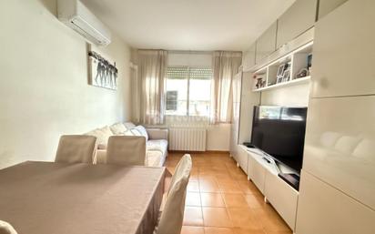 Living room of Flat for sale in  Barcelona Capital