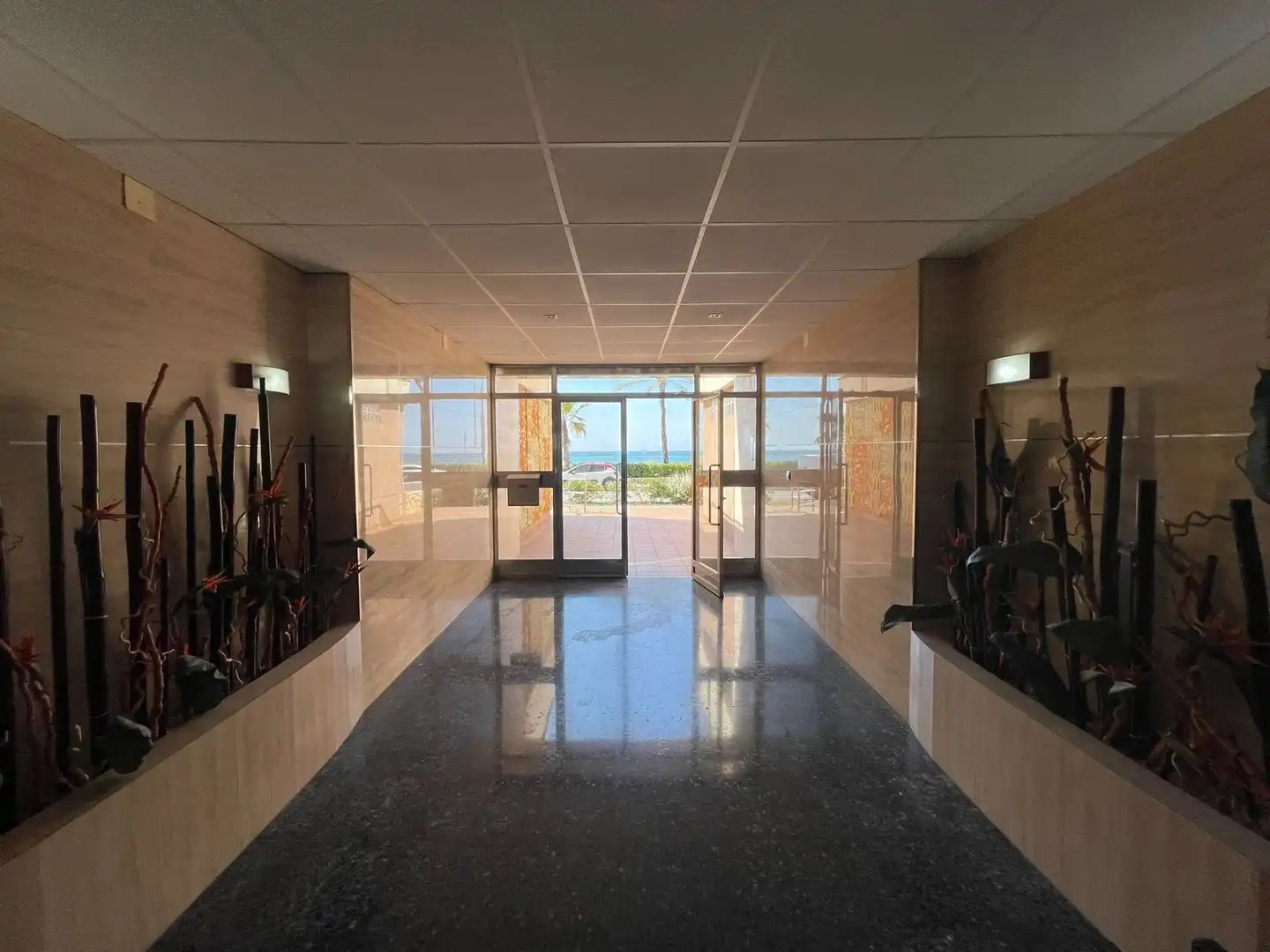 Appartamento con piscina in vendita a Paseo Marítim de Sant Joan de Déu 282