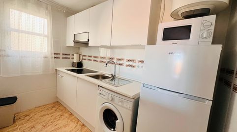 Foto 3 de Apartamento en venta en Calle Caballero de Rodas, Las Piscinas Naturales, Torrevieja
