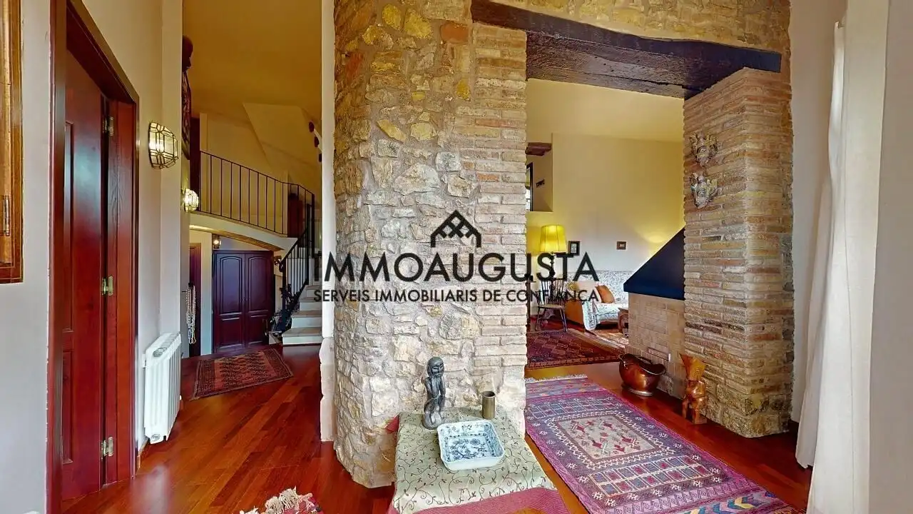 Sala de estar de Finca rústica en venta en Collbató con Aire acondicionado, Calefacción y Terraza