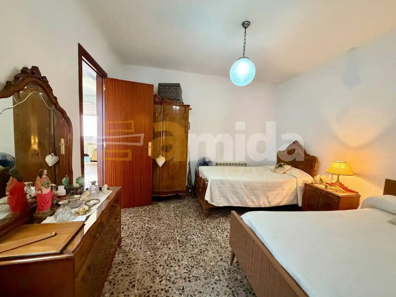 Dormitori de Casa o xalet en venda en Sabadell amb Aire condicionat i Calefacció