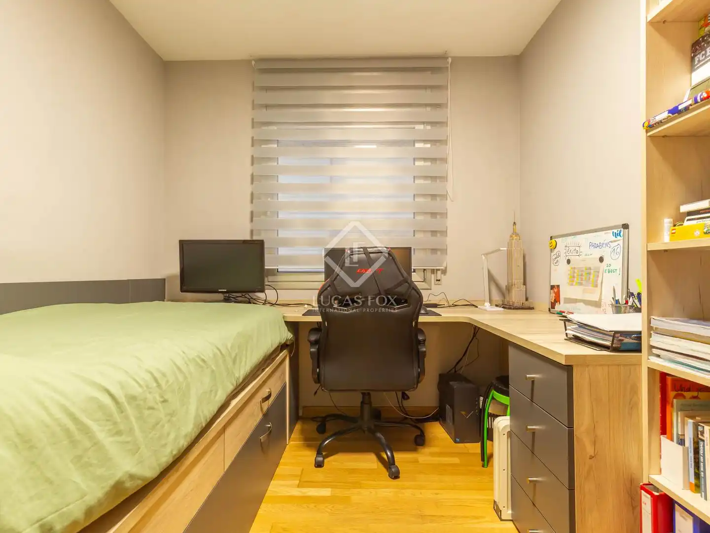 Habitación de Piso en venta en Sant Just Desvern con Aire acondicionado, Terraza y Trastero