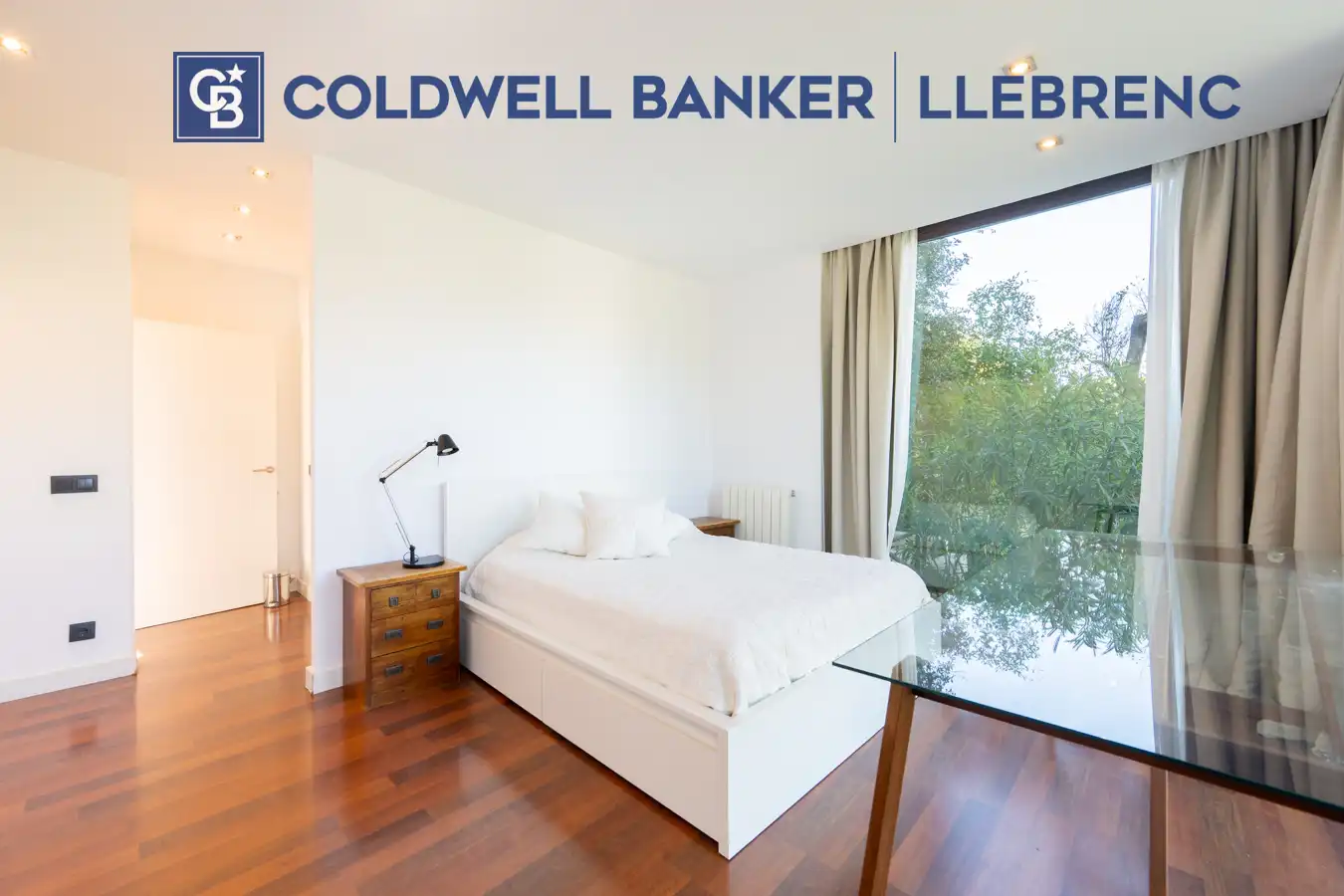 Habitación de Casa o chalet en venta en Barcelona con Calefacción, Jardín privado y Parquet