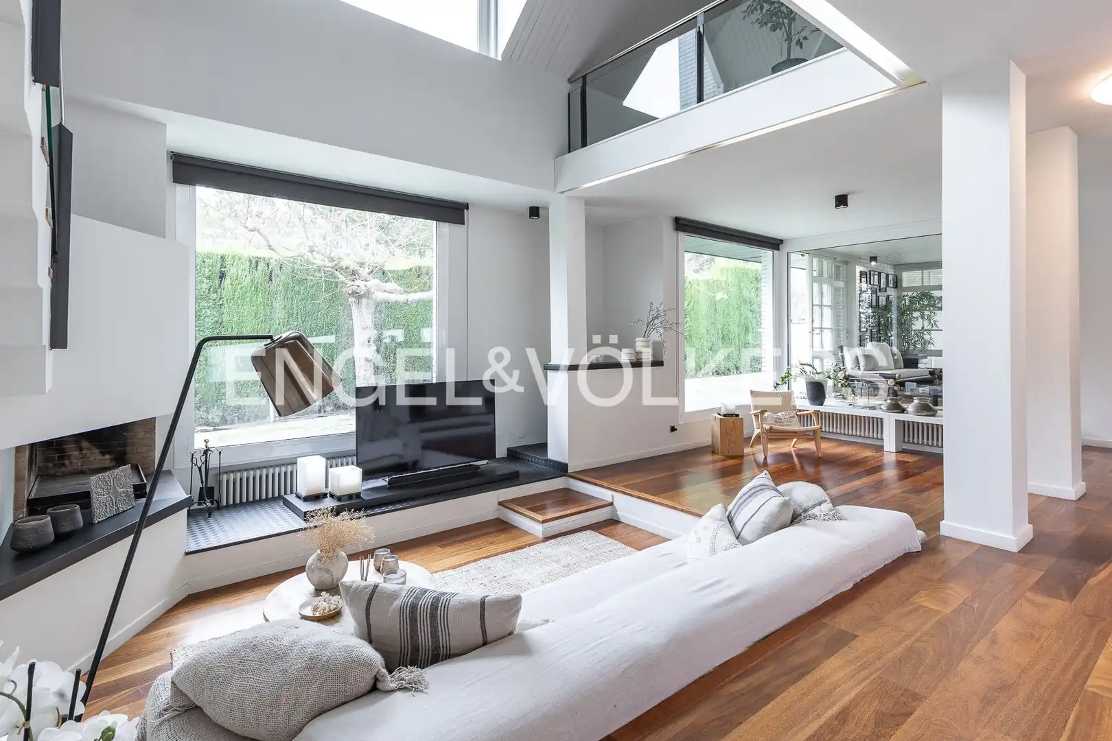 Sala de estar de Casa o chalet en venta en Canovelles con Aire acondicionado, Calefacción y Jardín privado