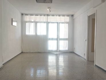 Pis amb piscina en venda a Carrer de Narcís Monturiol 201