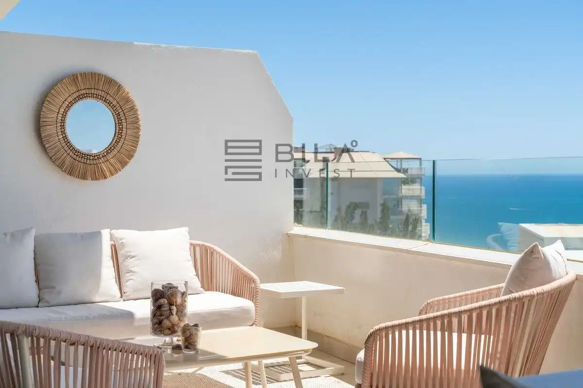 Piso con piscina en venta en Higuerón West, imagen 3