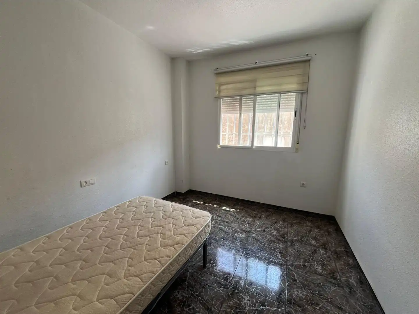 Habitación de Piso en venta en Ceutí con Aire acondicionado, Calefacción y Amueblado
