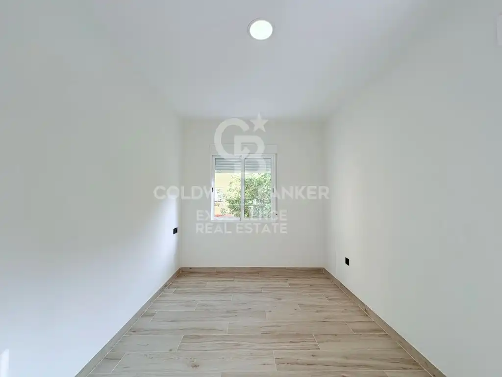 Piso en venta en Calle Menorca, La Creu del Grau