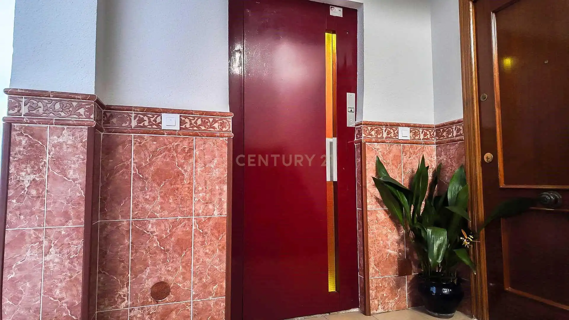 Flat for sale in Azuaga  with Storage room