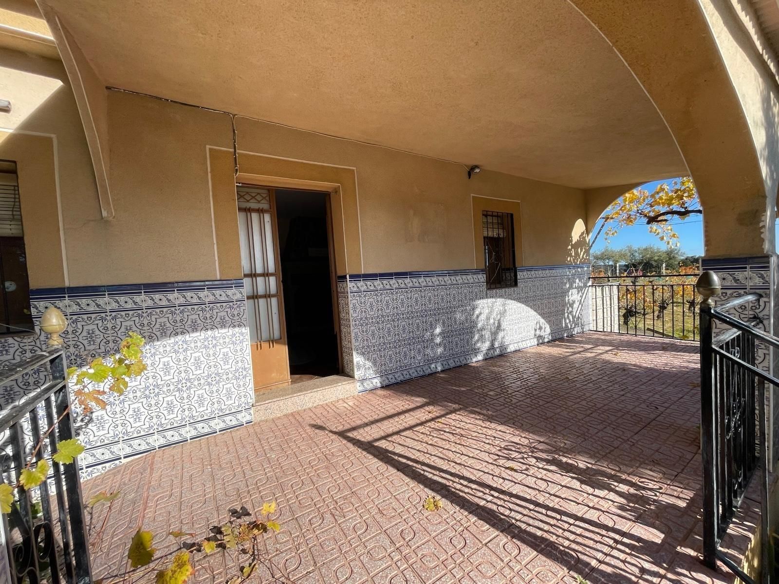 Exterior view of House or chalet for sale in Arroyo de la Luz