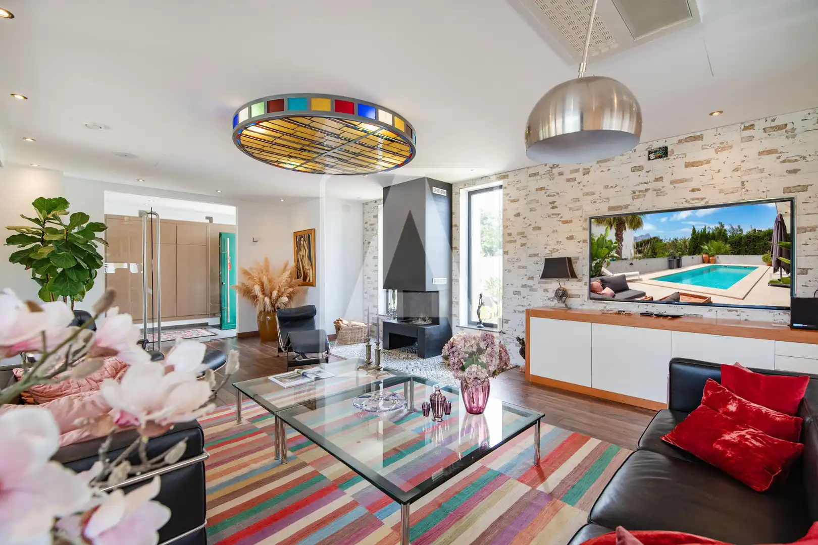 Sala d'estar de Casa o xalet en venda en Calpe / Calp amb Aire condicionat, Calefacció i Jardí privat