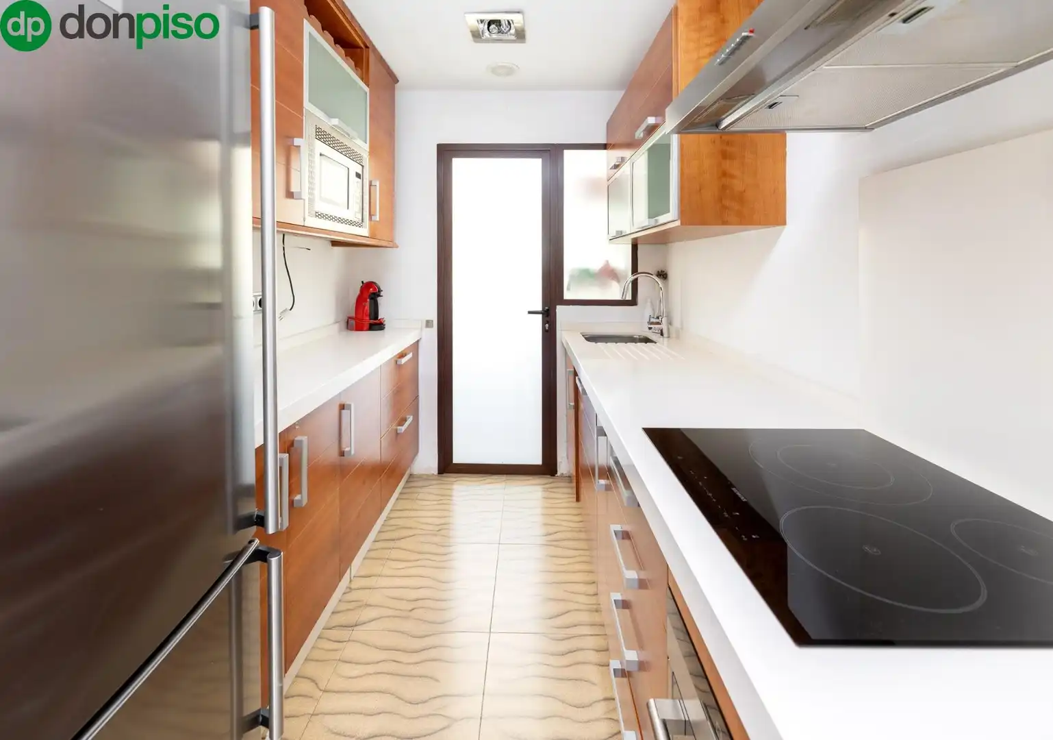 Kitchen of Flat for sale in Granada  with Air Conditioner