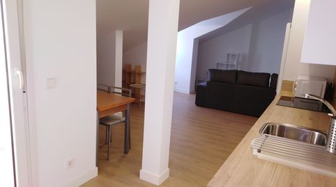 Foto 2 de Apartamento de alquiler en Calle de Talamanca, Estación - Parque O'Donnell, Alcalá de Henares