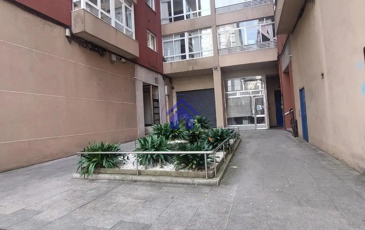 Außenansicht von Geschaftsraum zur Miete in Vigo 