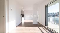 Living room of Flat for sale in  Barcelona Capital  with Air Conditioner, Heating and Terrace