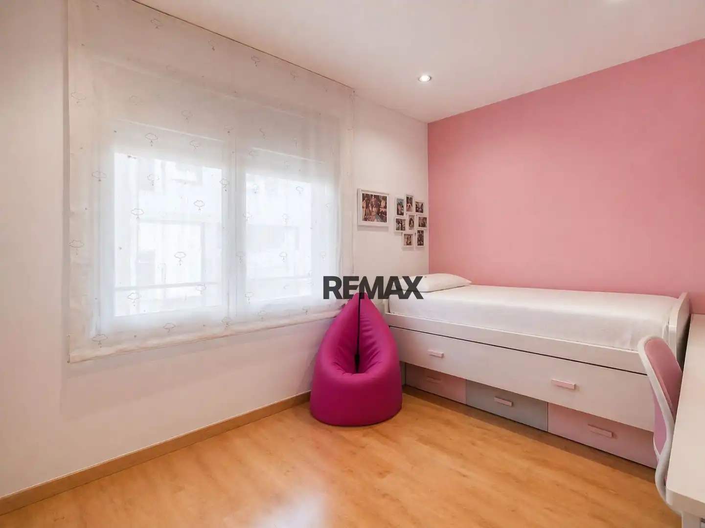 Schlafzimmer von Gebäude zum Verkauf in Roses