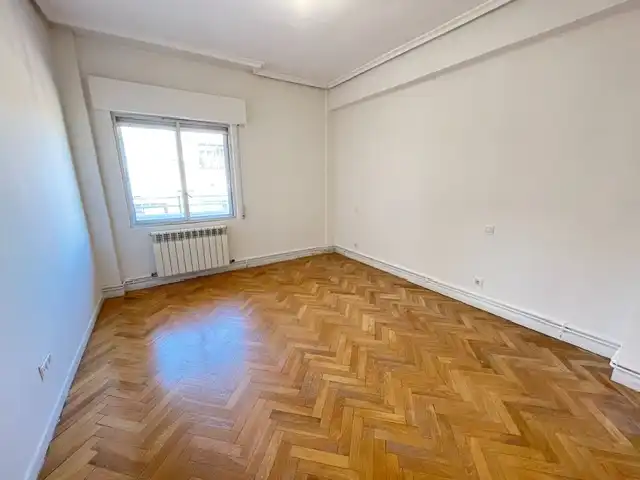 Bedroom of Flat for rent to own in Valladolid  with Heating, Terrace and Pets allowed