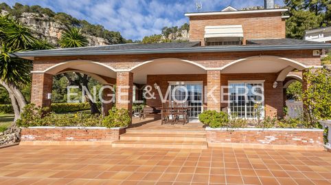 Casa Independiente de gran tamaño en Vallirana  4 Hab  Buhardilla  Garaje 5 Plazas, imatge 3