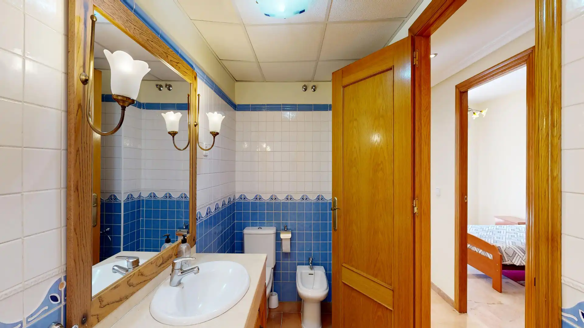 Baño de Piso en venta en Molina de Segura con Aire acondicionado, Terraza y Trastero