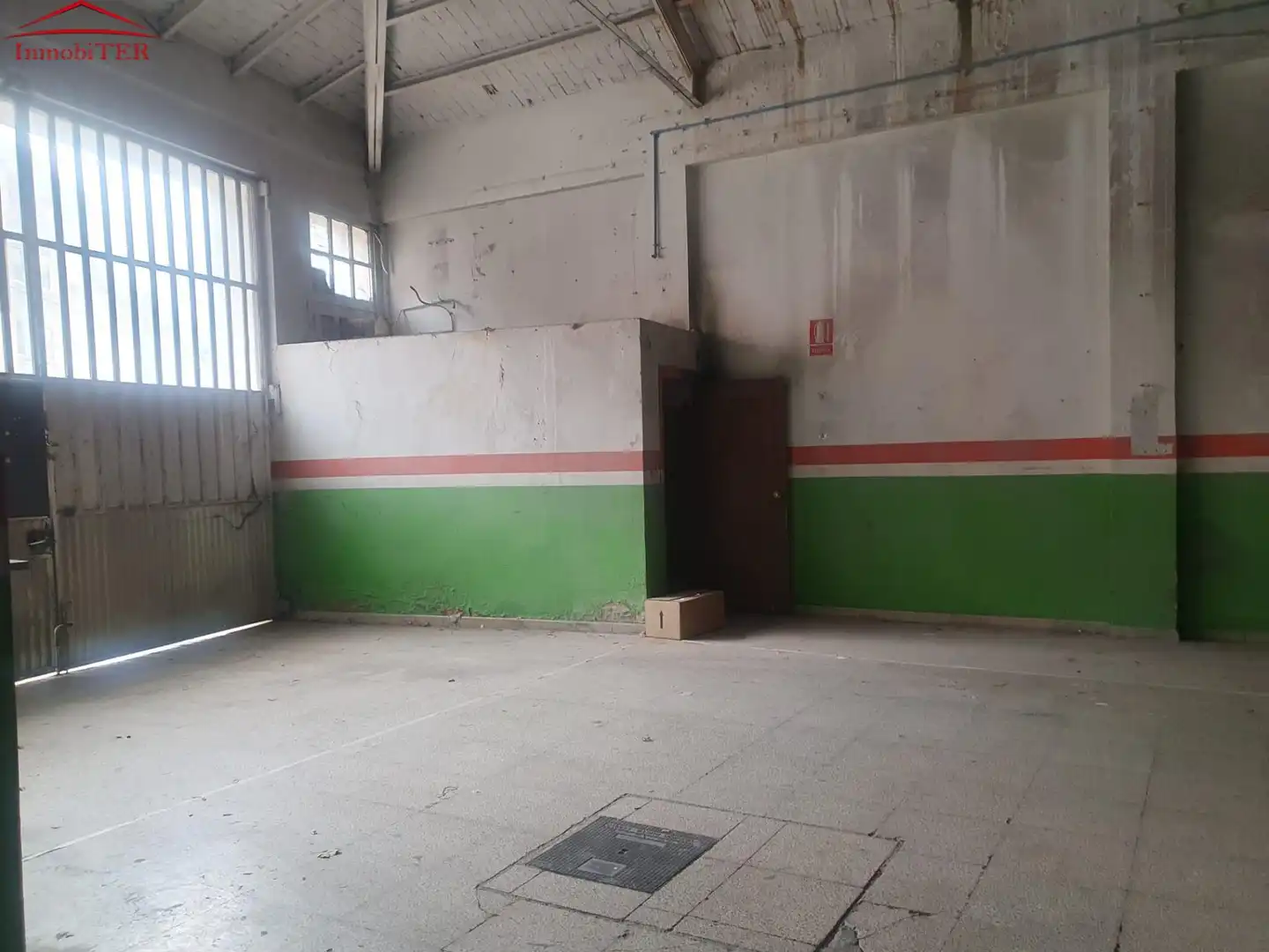 Nave industrial de alquiler en Teruel