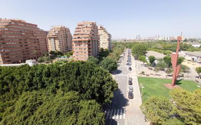 Vista exterior de Pis en venda en Mislata amb Balcó