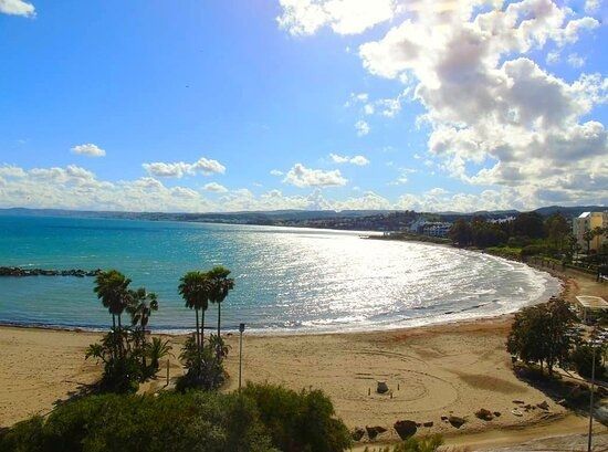 Vista exterior de Pis en venda en Estepona amb Aire condicionat, Calefacció i Terrassa