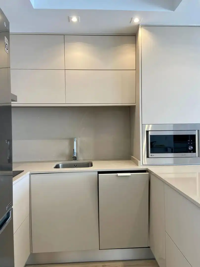 Cuina de Loft en venda en Benidorm amb Aire condicionat, Calefacció i Jardí privat
