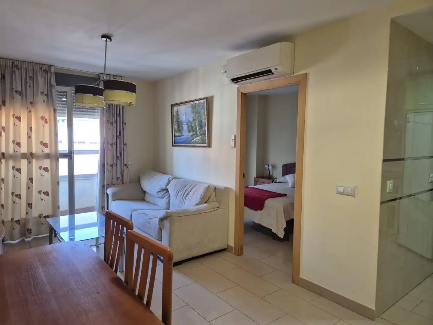Wohnzimmer von Wohnungen zur Miete in Badajoz mit Klimaanlage, Heizung und Möbliert