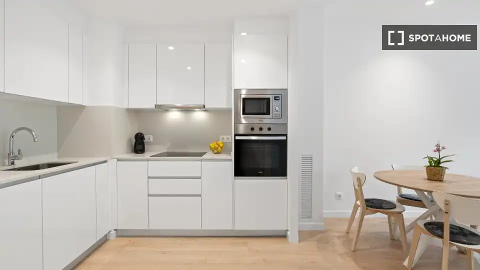 Flat with terrace to rent in Sant Martí, imagen 17