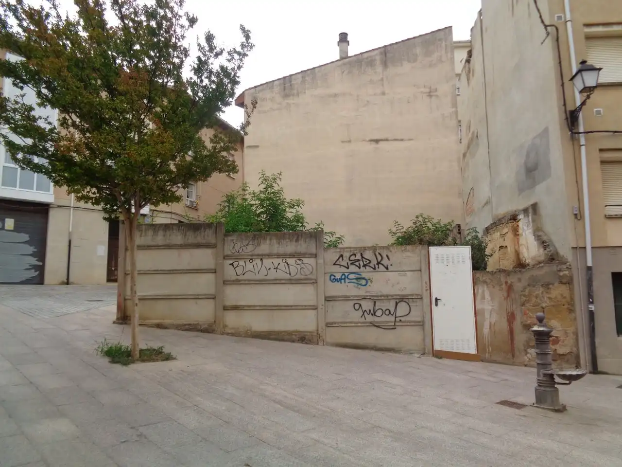 Terreny residencial en venda a Haro