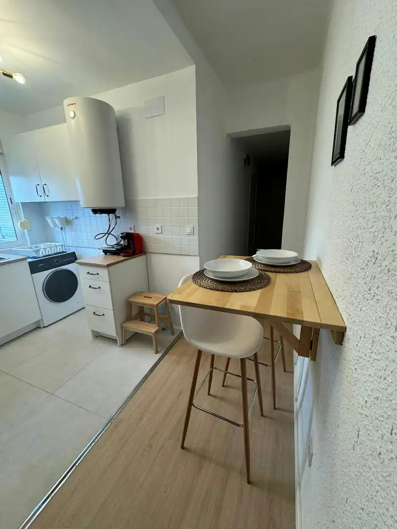 Cocina de Piso para compartir en Valencia con Lavadora