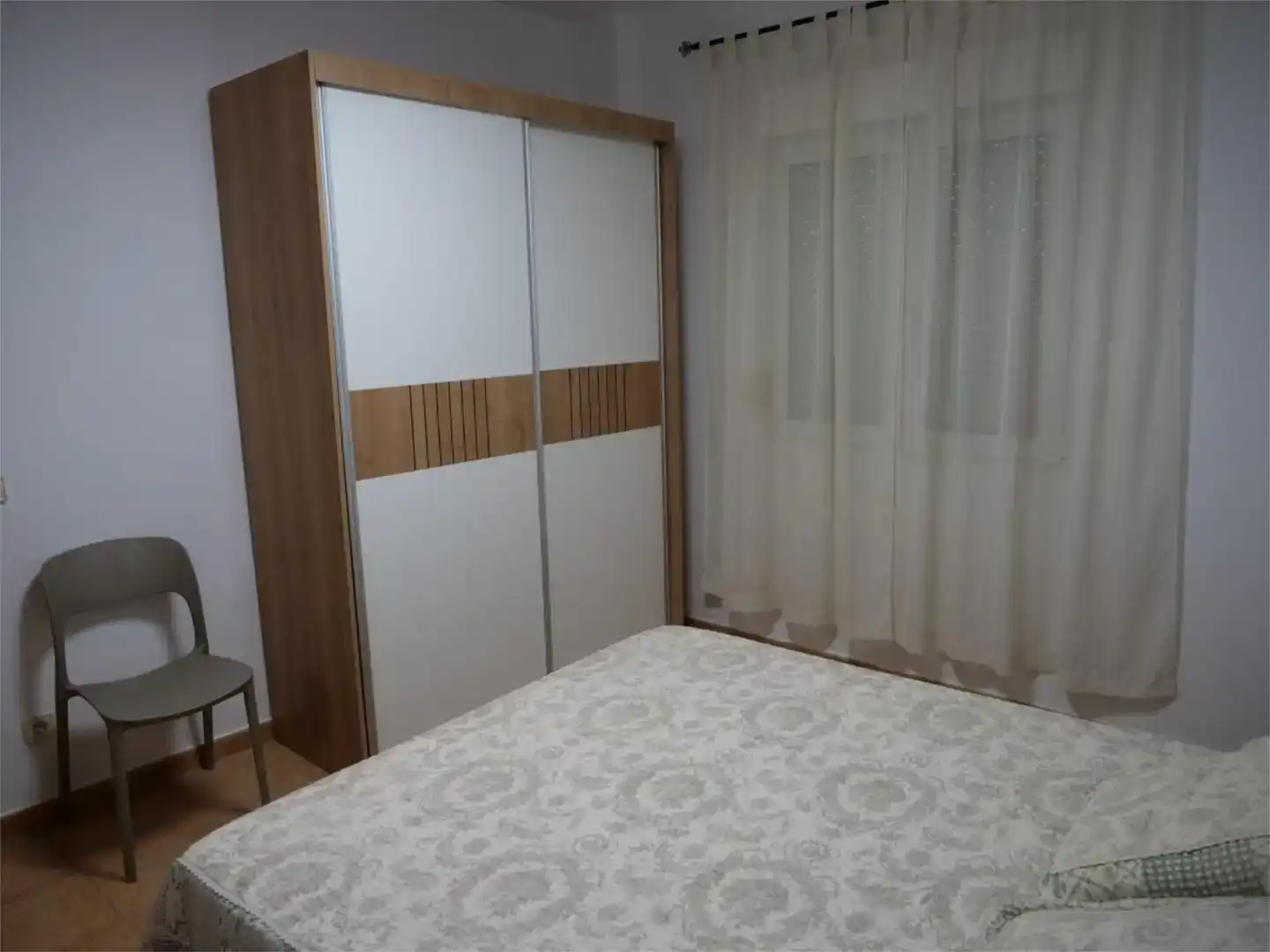 Schlafzimmer von Wohnung zur Miete in Baeza mit Privatgarten, Abstellraum und Möbliert