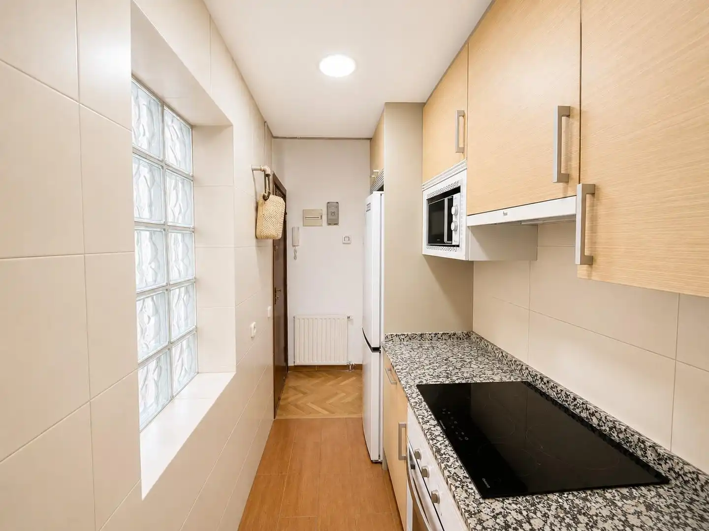 Küche von Wohnung zum Verkauf in Madrid mit Heizung und Parkett