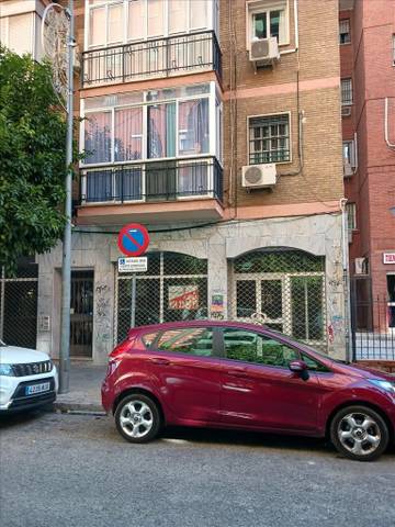 Piso en Venta en Calle Pérez Hervás, 4 en San Carlos - San José