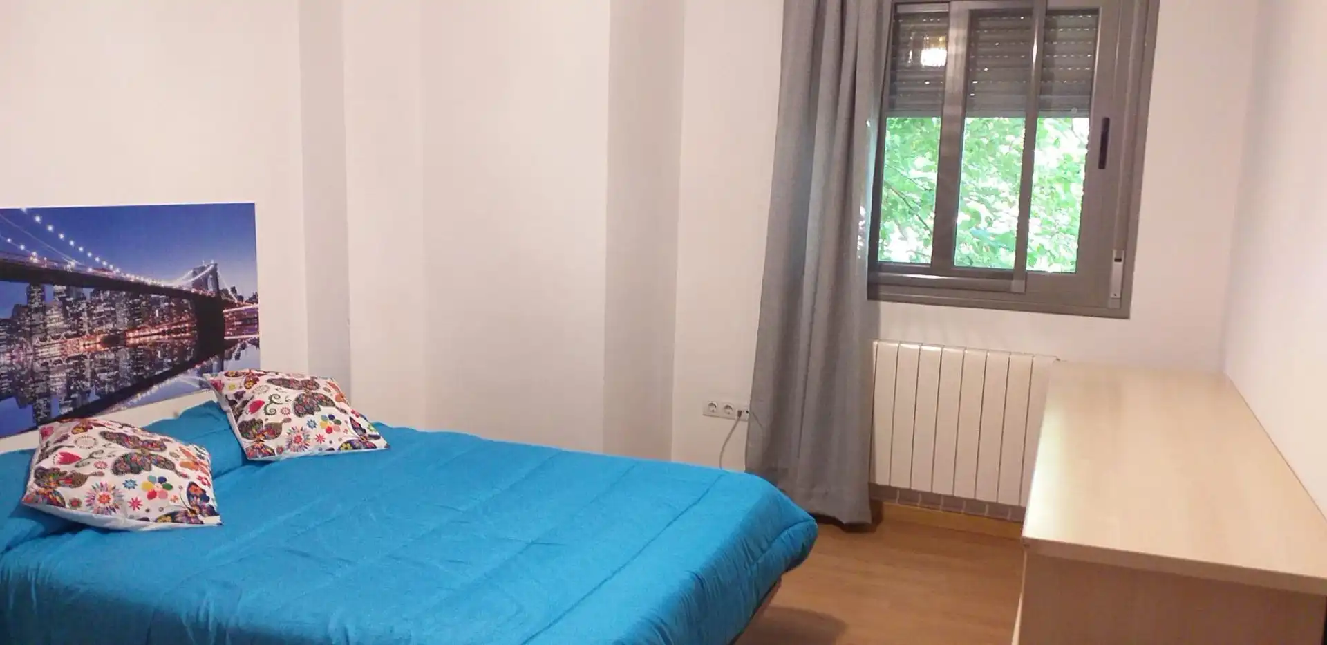 Habitación de Piso de alquiler en Puertollano con Aire acondicionado, Terraza y Amueblado